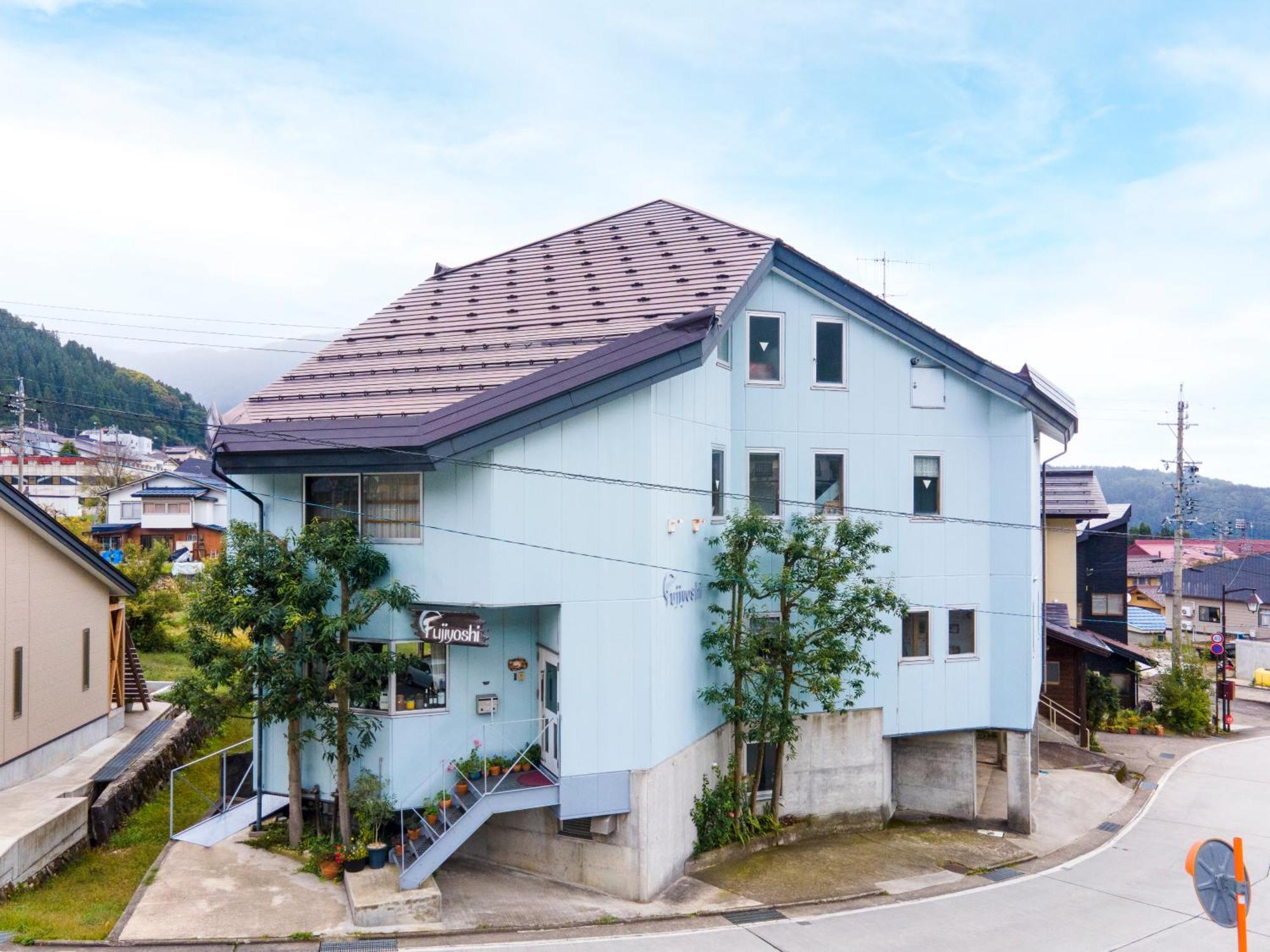 Fujiyoshi Hotel Nozawaonsen Buitenkant foto