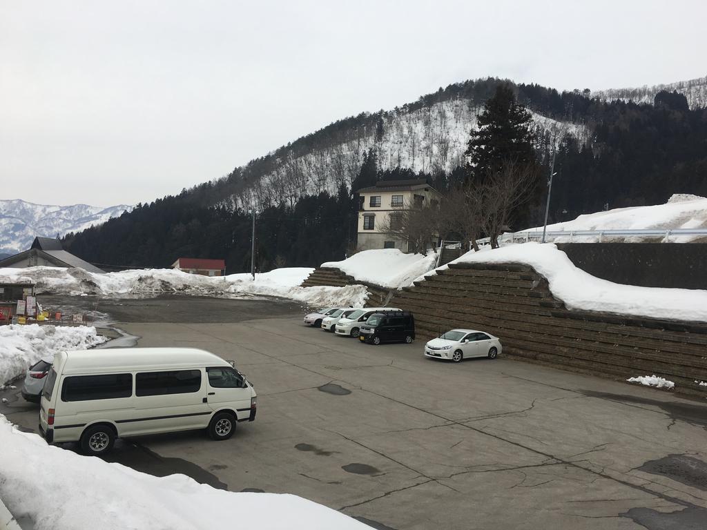 Fujiyoshi Hotel Nozawaonsen Buitenkant foto