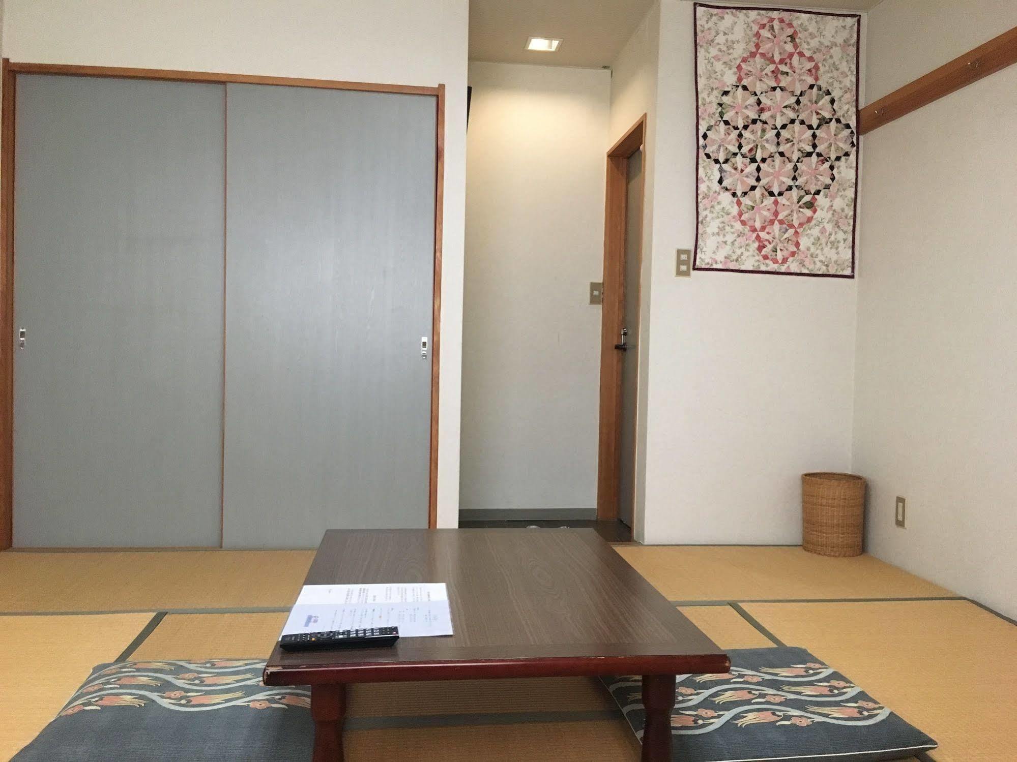Fujiyoshi Hotel Nozawaonsen Buitenkant foto